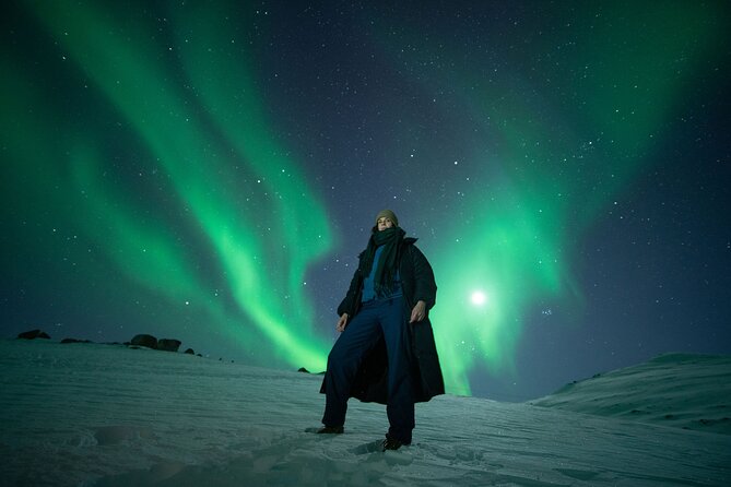 Adults Only Aurora Hunt with Wandering Owl - Campfire comfort, soup, and thermal gear