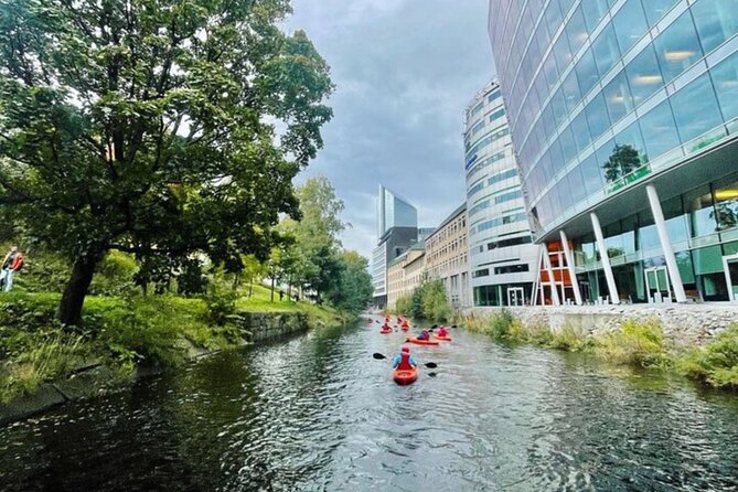 Akerselva River Kayak/Packraft Tour: Urban Adventure in Oslo - Guides, group size, and the feel of the outing