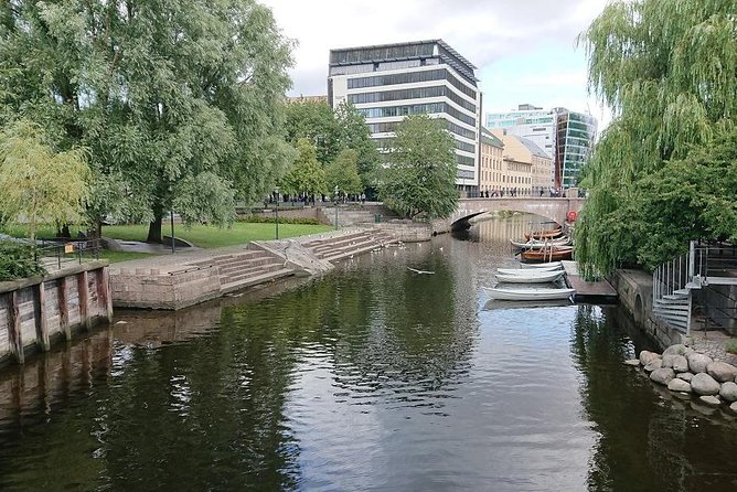 Akerselva River Meander: A Self-Guided Audio Tour - Getting started at Vaterland Bridge