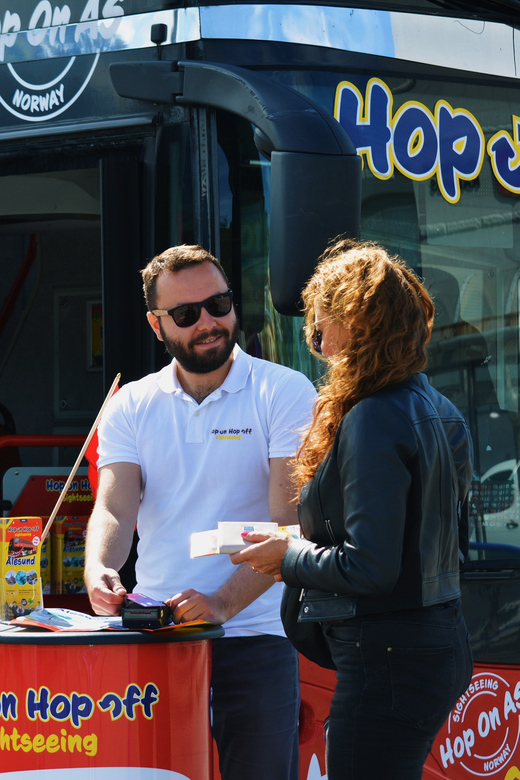 Ålesund: 1-Day Hop-On Hop-Off Sightseeing Bus Ticket - Starting at the cruise terminal