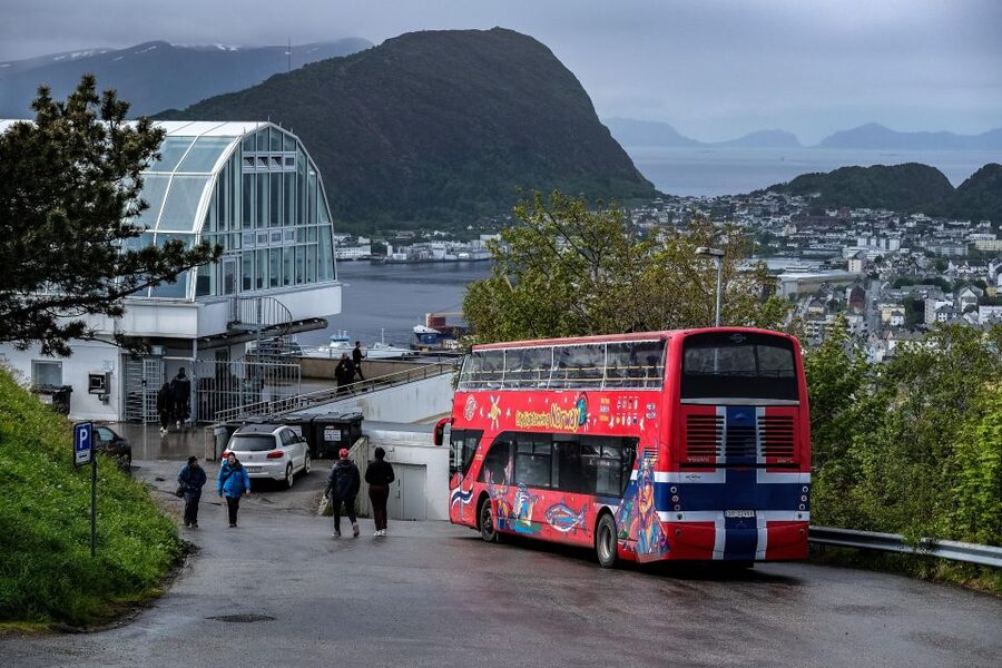 Alesund: City Sightseeing Hop-On Hop-Off Bus Tour - Key points to know before you ride