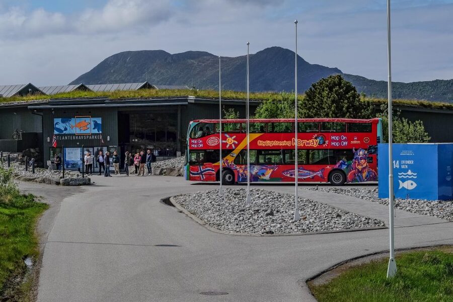 Alesund: City Sightseeing Hop-On Hop-Off Bus Tour - Stop 3: Aksla Viewpoint and Fjellstua
