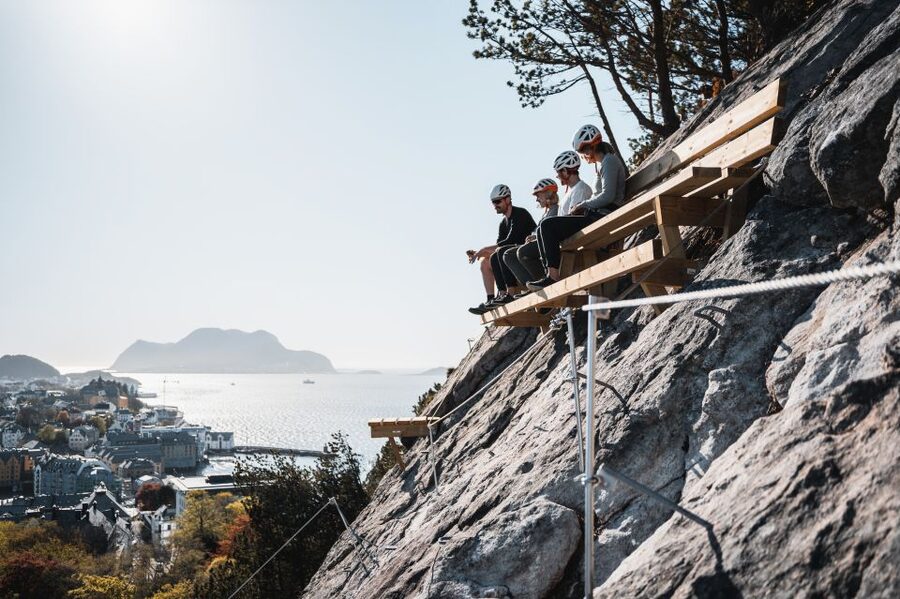 Ålesund: Via Ferrata tour - Is one hour enough for the experience?