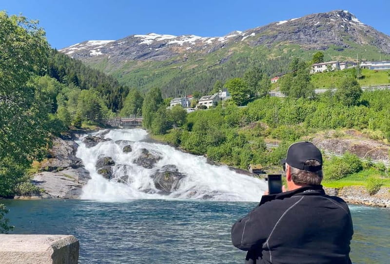 All About the Fjords, in one tour by bus & boat from Ålesund - Who will enjoy this six-hour circuit