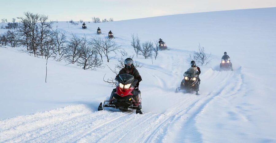 Alta: Guided Snowmobile Safari on Finnmarksvidda With Snacks - From Alta hotels to the snowmobile base