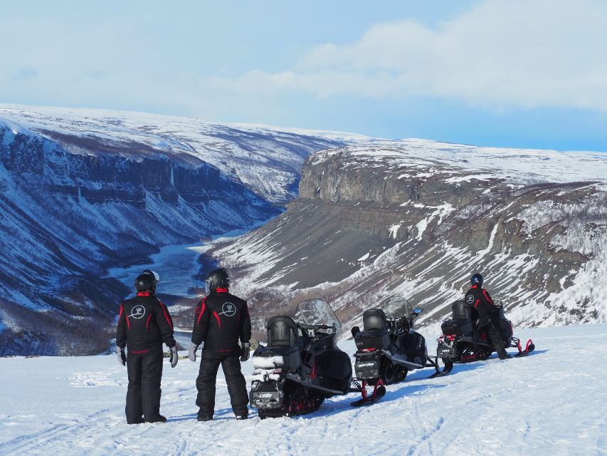 Alta: Guided Snowmobile Safari on Finnmarksvidda With Snacks - Who should book this Arctic ride?