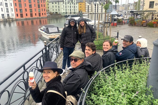 Amazing city walk in Ålesund - What the guides add to the experience