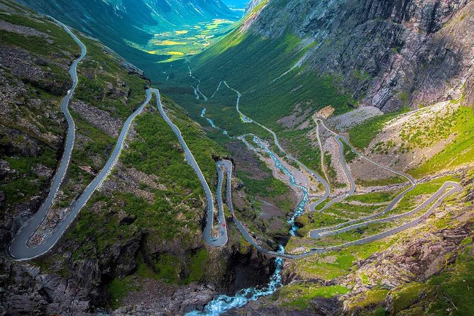 Andalsnes Shore Excursion: the Troll Road and Troll Wall - The Trollstigen plateau and its viewing platforms