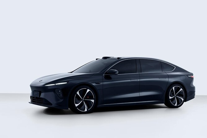 Arrival Private Transfer from Bergen Cruise Port to Bergen City by Sedan - What the Sedan Nio E7 means for your ride