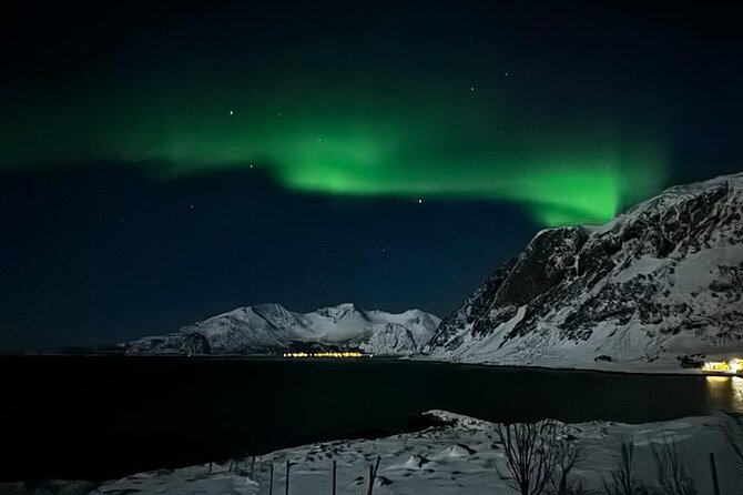 AURORA DAİLY Northern Lights Safari Tour 8 Guests with PİCKUP - Campfire warmth after the long drive