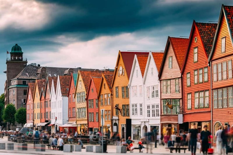 Bergen: Authentic Morning Walking Tour - Starting beneath the red umbrella at the Music Pavilion