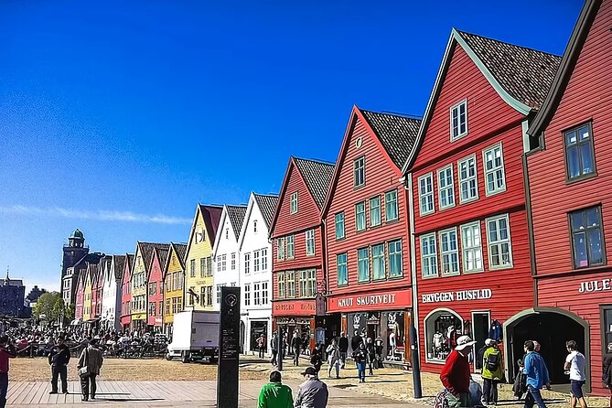 Bergen City Cruise - Byfjorden and Bergen’s wartime scars
