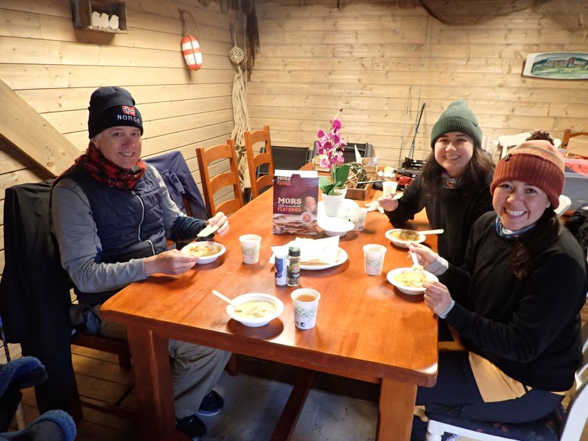 Bergen: Guided Fishing Tour with Outdoor Cooking - About 1.5 hours of fishing on the coast