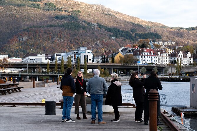 Bergen: Guided Tour by Minibus with Local Guide & Photostops - The Fisheries Museum viewpoint and the final walk at Bryggen