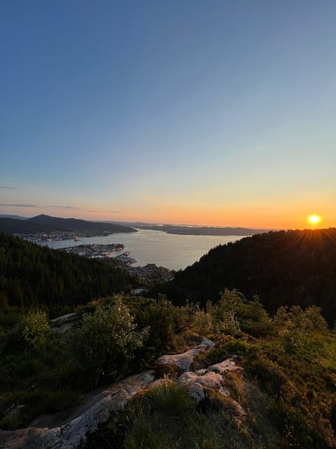 Bergen Magical Nature Tour | ViFlowExperience - Views, lakes, and the value of a slower route