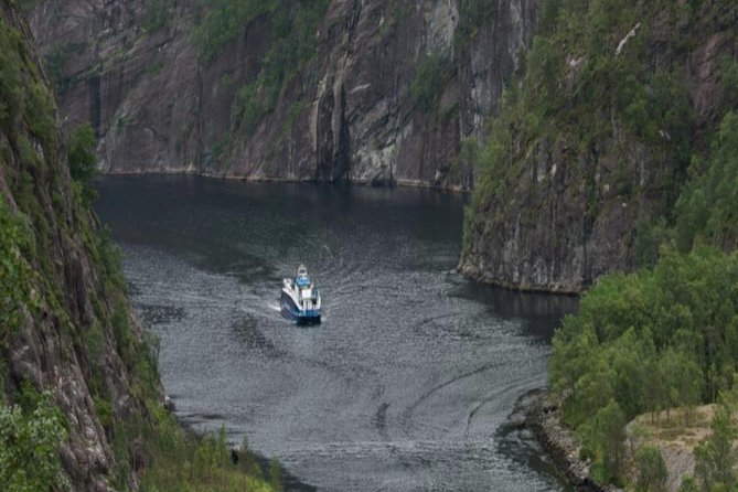 Bergen: Mostraumen Fjord Cruise - What the boat is like for a three-hour ride