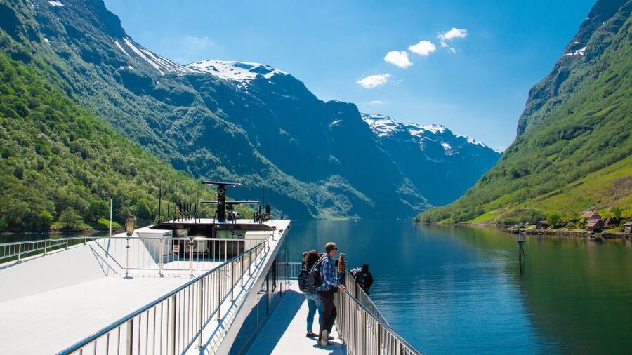 Bergen: Nærøyfjord Cruise and Flåm Railway Ride to Oslo - Why this Bergen to Oslo route is special