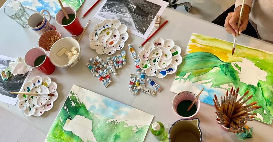 Bergen: paint Norwegian landscape with watercolor - The painting process: from paper to fjords