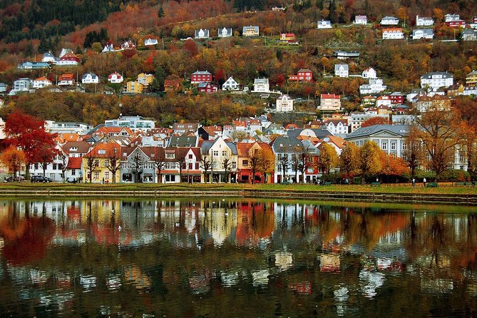 Bergen Private Walking Tour with a Local - Key points at a glance