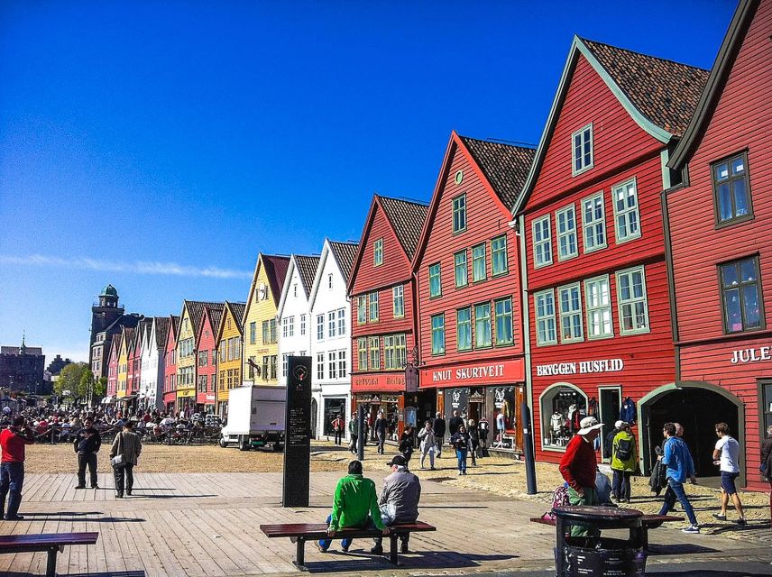 Bergen: Sightseeing Cruise of Bergen's Historic Landmarks - Bryggen and the trade that built Bergen