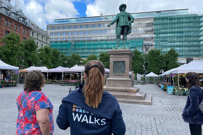 Best of Oslo Guided Walking Tour - The Royal Palace and Karl Johans gate