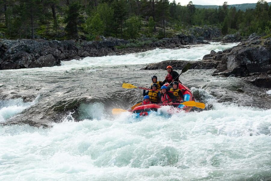 Dagali/Geilo: White Water Rafting Adventure - level 2 - Who should choose this rafting trip?