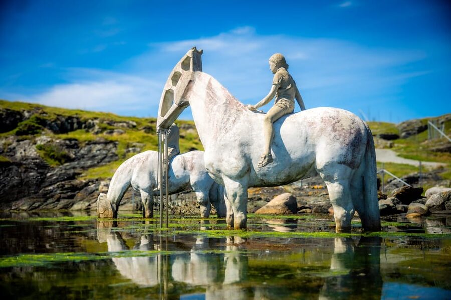 Discover Haugesund and visit a local mountain farmer - Kringsjå farm and the story of the cabin