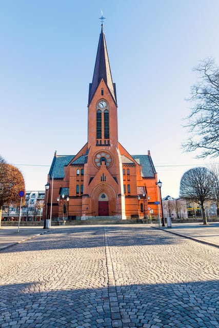 Discover Haugesund and visit a local mountain farmer - Who will enjoy this Haugesund excursion?