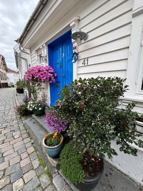 Discover Private+ Stavanger Guided City Tour - Starting at Strandkaien or Klubbgata