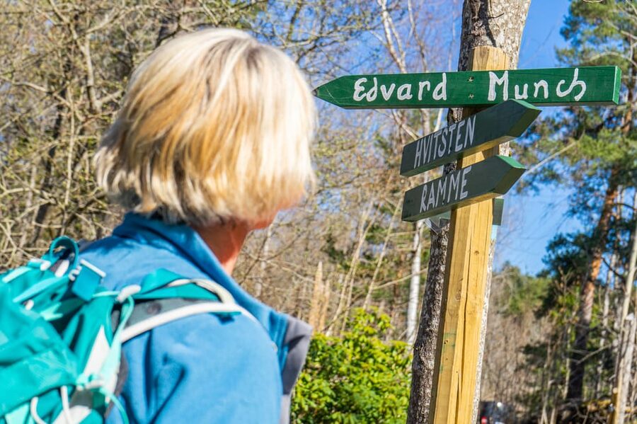 Drøbak: Guided walk along the coastal path and the forest - Why this Drøbak walk is worth your time