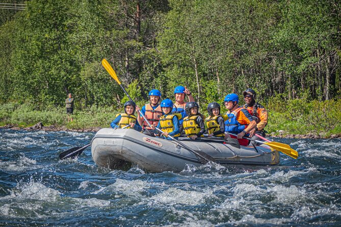 Family-Friendly Whitewater Rafting Experience - level 1 - Arriving at Serious Fun Dagali
