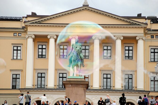 Free City Walking Tour in Oslo - Oslo City Hall and the civic heart
