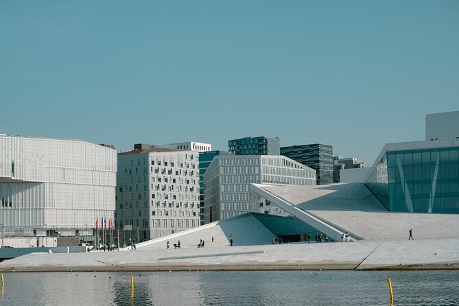 Free City Walking Tour in Oslo - Kvadraturen and Christiania Square