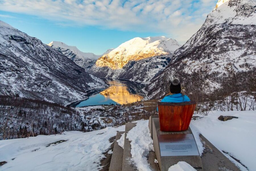 From Ålesund: Winter Fjord Cruise to Geirangerfjord - The final 45 minutes in Geirangerfjord