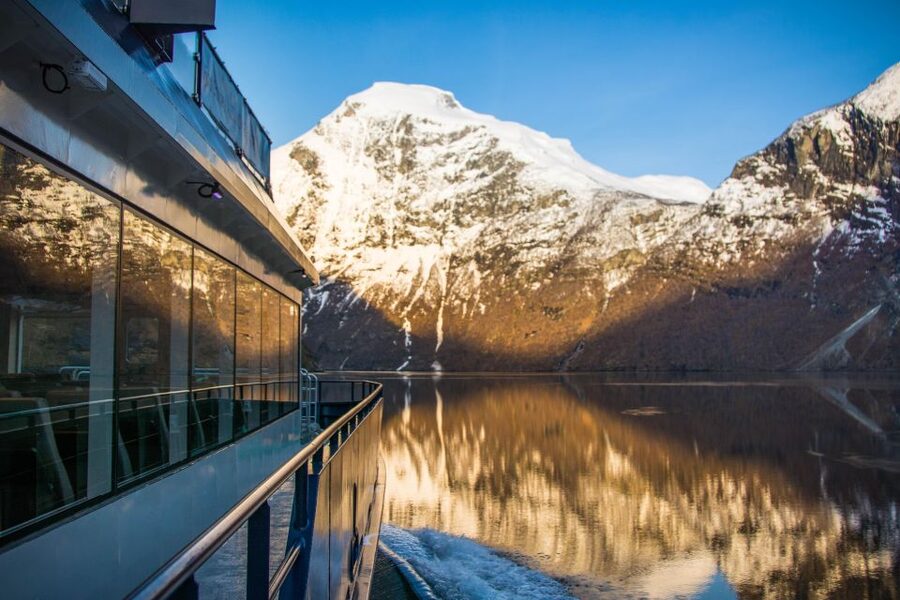 From Ålesund: Winter Fjord Cruise to Geirangerfjord - The Fjord Rangers add meaning to the views