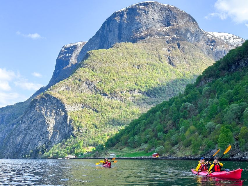 From Flåm: Nærøyfjord 3 Day Kayaking and Camping Tour - Should you book the Nærøyfjord kayaking tour?