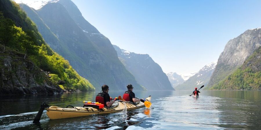 From Flåm: Nærøyfjord 3 Day Kayaking and Camping Tour - Why Nærøyfjorden works so well by kayak