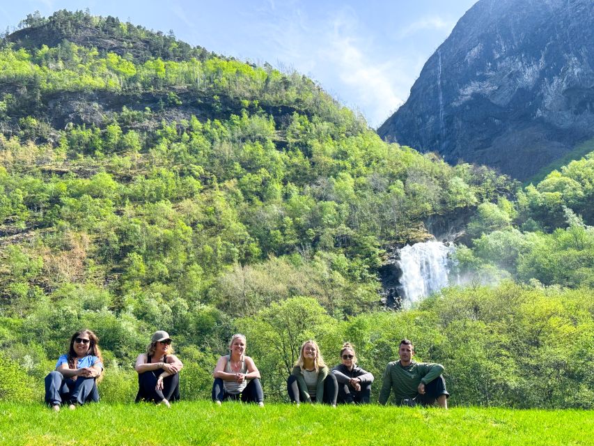 From Flåm: Nærøyfjord 3 Day Kayaking and Camping Tour - Day two: longer paddling, hiking, and camp cooking