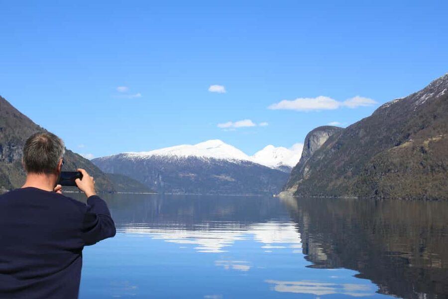 From Geiranger: Geiranger Fjord Tour with Stop in Hellesylt - The return route and Geirangerfjord waterfalls