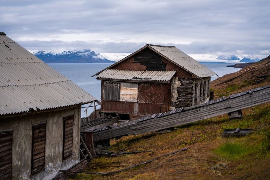 From Longyearbyen photo tour: Mysterious Barentsburg - Why Barentsburg makes an unusual photo subject