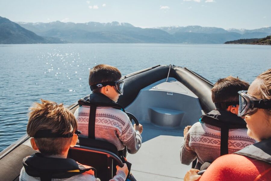 From Norheimsund: Hardangerfjord & Fyksesund RIB Fjord Tour - Botnen and the story of roadless fjord life