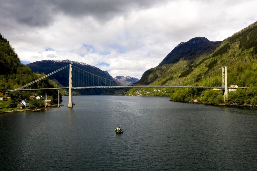 From Norheimsund: Hardangerfjord & Fyksesund RIB Fjord Tour - The guide, boat, and small-group feel
