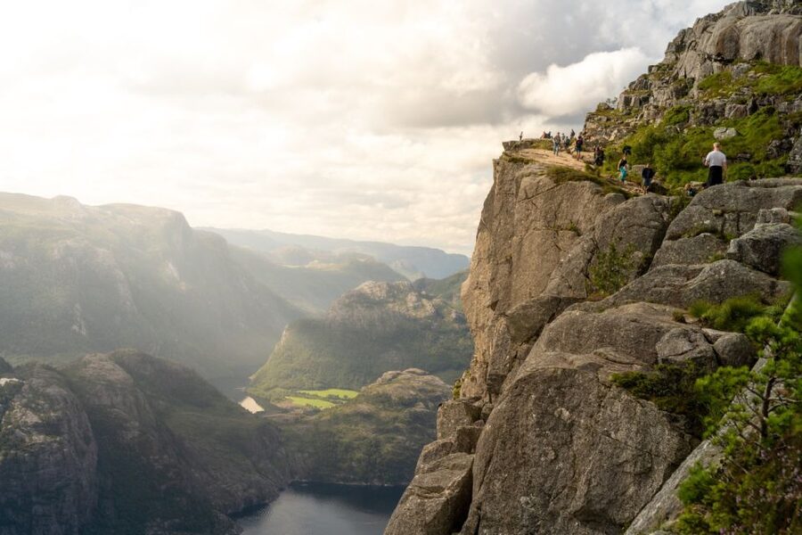 From Stavanger: Pulpit Rock Guided Hike with Pickup - The return walk and drive back to Stavanger