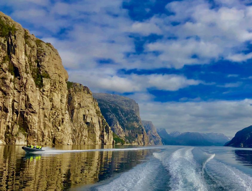 From Stavanger: RIB Tour to Lysefjord - The return ride to Stavanger