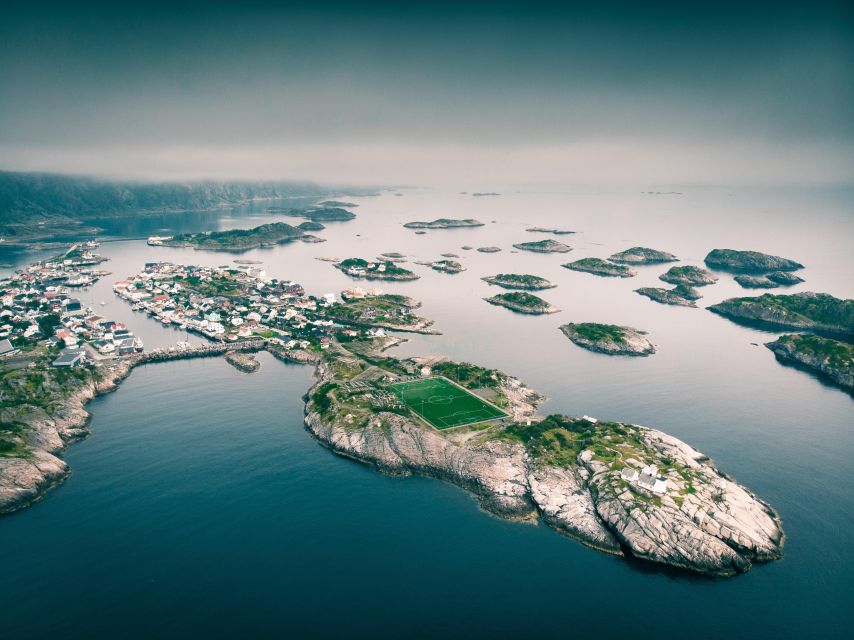 From Svolvær: Best of Lofoten Tour in One Day - Henningsvær is the final major stop