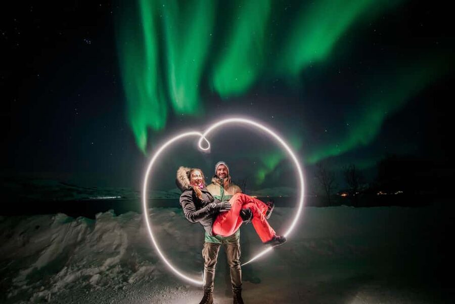From Tromsø: Aurora Borealis Tour - The included photo workshop is real value