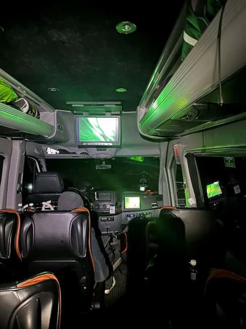 From Tromsø: Aurora Minibus Chase with Portrait and Hot Meal - Who will enjoy this Northern Lights chase most?