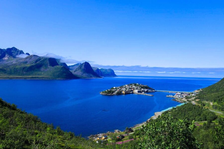 From Tromsø:(Chinese)Senja Day Trip - What the $220 price really covers