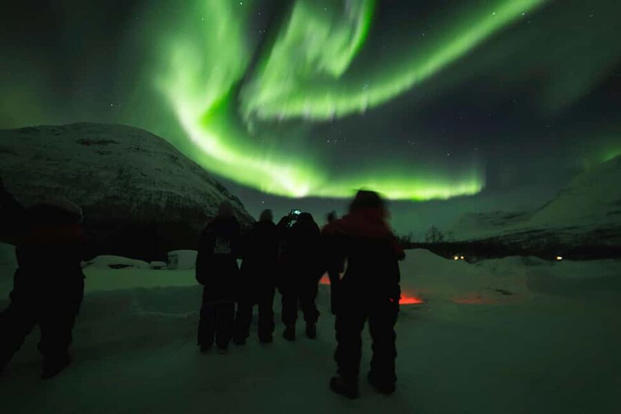 From Tromsø: Northern Lights Visit at Camp Tamok - Tromsø to Tamok Valley: a long but scenic transfer