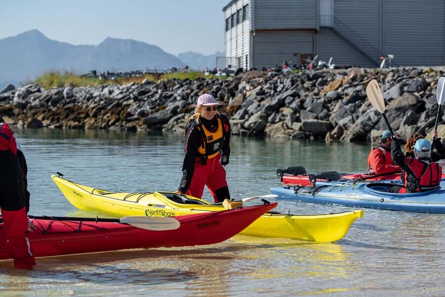 From Tromsø: Sea Kayaking Tour at Sommarøy with Transfer - Key details before you book